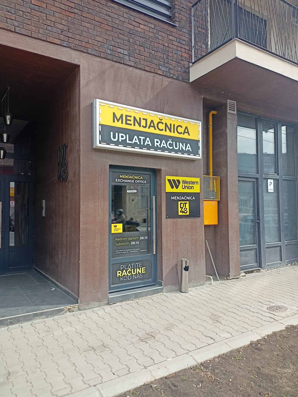 Izlog — ВИОЛЕТА БЕНА ПР "MENJAČNICA DT48" ПАНЧЕВО, Панчево