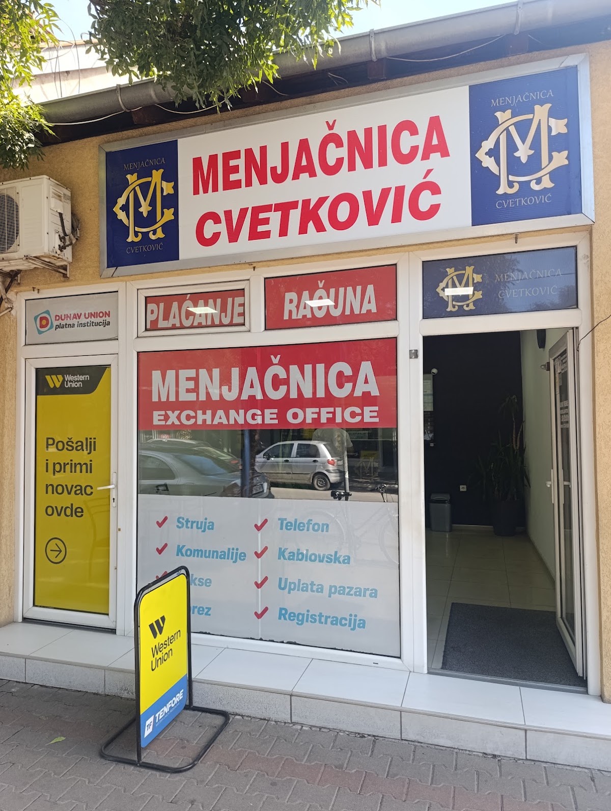 Izlog — МИЛОШ ЦВЕТКОВИЋ ПРЕДУЗЕТНИК МЕЊАЧКИ ПОСЛОВИ "MENJAČNICA CVETKOVIĆ" ПАРАЋИН, Параћин