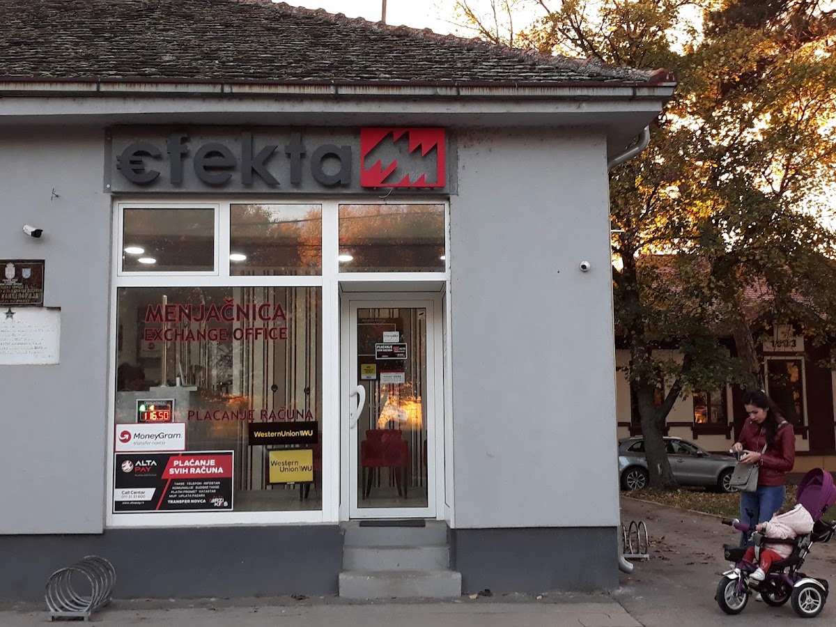 Izlog — "EFEKTA MM" мењачница, Мачванска Митровица